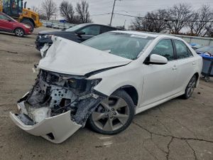 Toyota Camry SE 3.5L 6 2012
