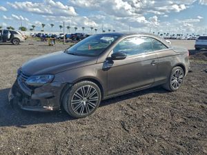 Volkswagen Eos LUX 2 L 4 2015