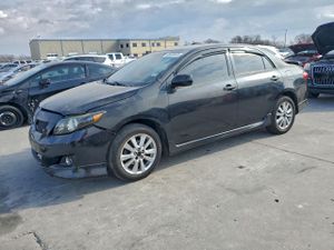 Toyota Corolla BASE 1.8L 4 2010