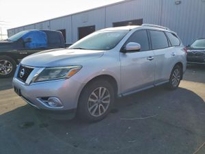 Nissan Pathfinder S 3.5L 6 2014