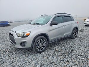 Mitsubishi Outlander LE 2.0L 4 2013