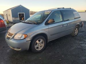Dodge Grand Caravan (Caravan) SXT 3.3L 6 2005