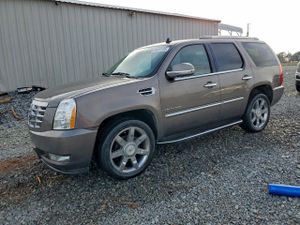 Cadillac Escalade LUXURY 6.2L 8 2012