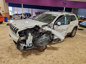 Jeep Cherokee LATITUDE 2.4L 4 2015