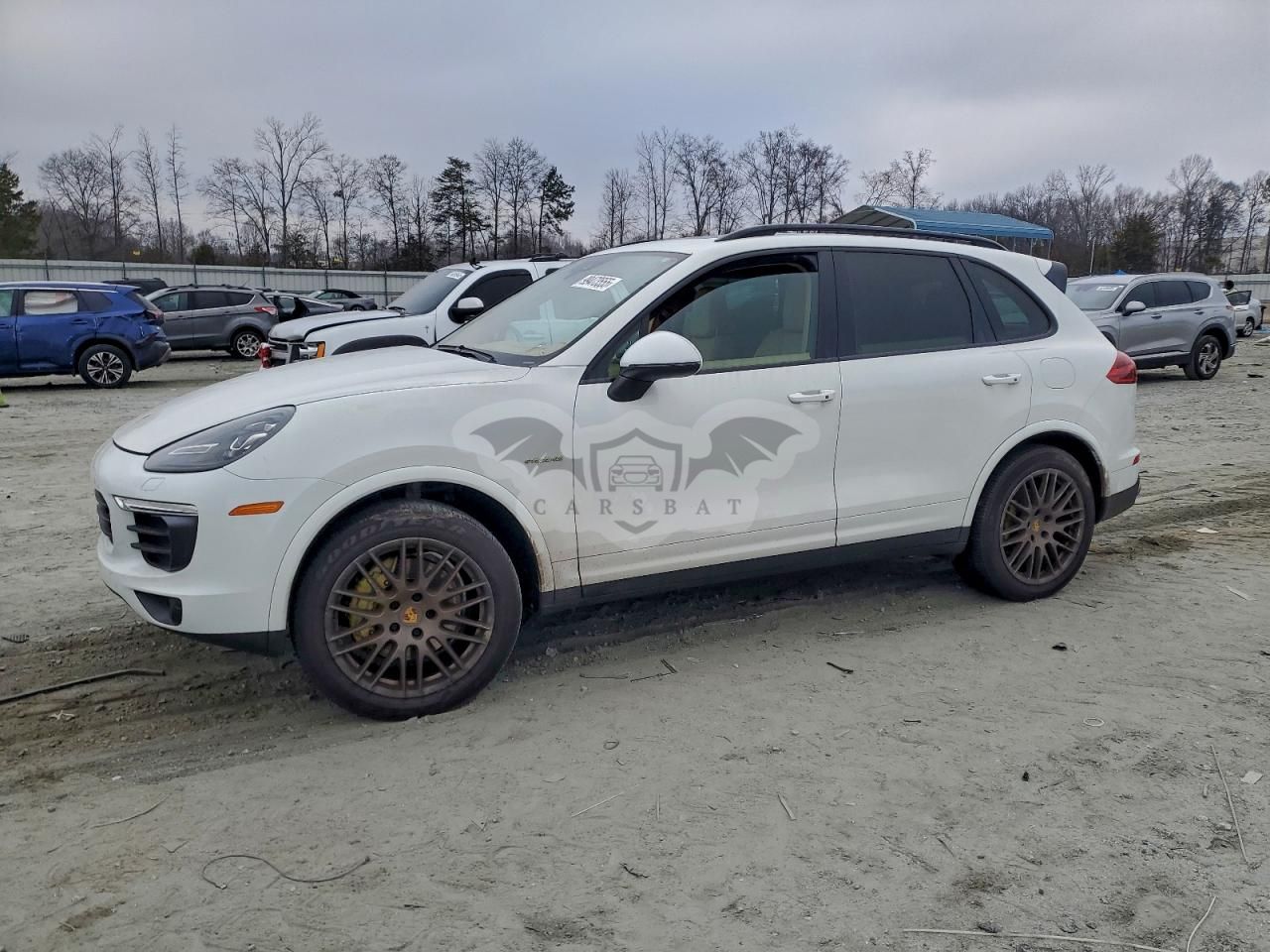 Porsche Cayenne SE HYBRID PLATINUM 3.0L 6 2017