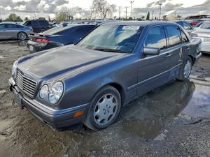 Mercedes-Benz E 320 3.2L 6 1997