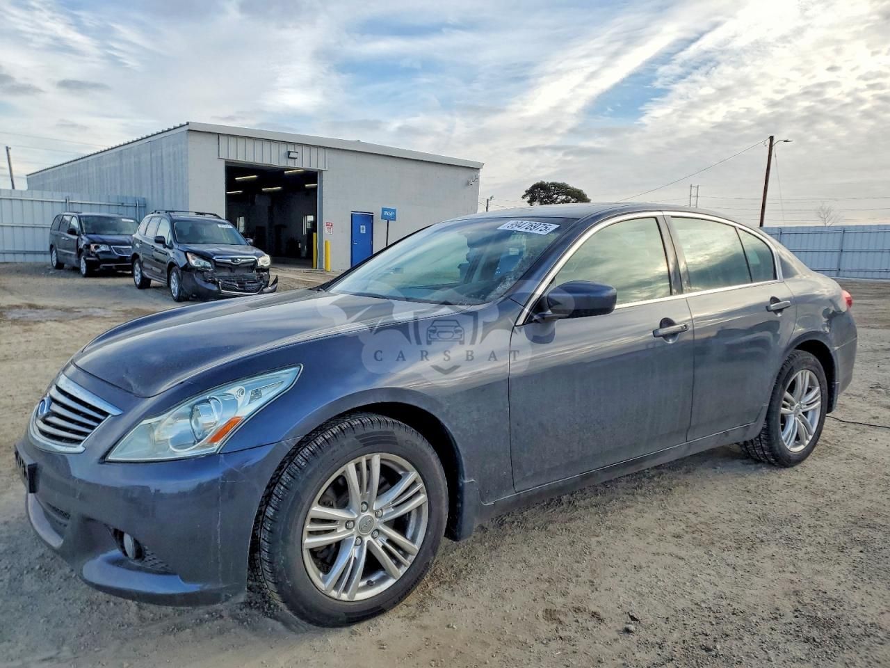 Infiniti G25 2.5L 6 2011