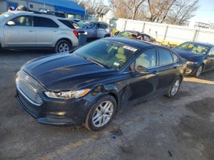 Ford Fusion SE 2.5L 4 2014