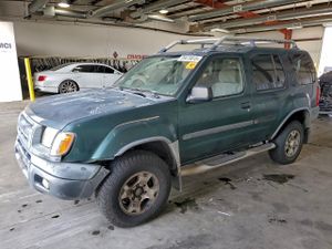 Nissan Xterra XE 3.3L 6 2001