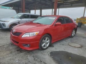 Toyota Camry BASE 2.5L 4 2011