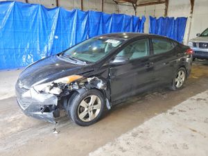 Hyundai Elantra GLS 1.8L 4 2013
