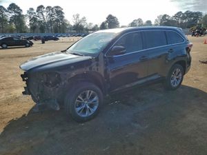 Toyota Highlander XLE 3.5L 6 2014