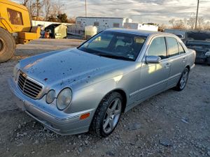 Mercedes-Benz E 430 4.3L 8 2000