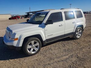 Jeep Patriot LATITUDE 2.0L 4 2014