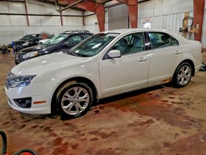 Ford Fusion SE 2.5L 4 2012