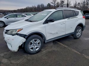 Toyota Rav4 LE 2.5L 4 2013