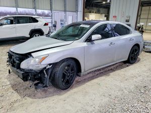 Nissan Maxima S 3.5L 6 2014