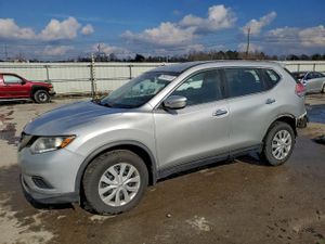 Nissan Rogue S 2.5L 4 2015