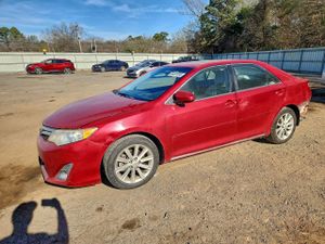 Toyota Camry L 2.5L 4 2014