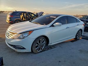 Hyundai Sonata SE 2.0L 4 2014