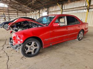 Mercedes-Benz E 320 3.2L 6 2001