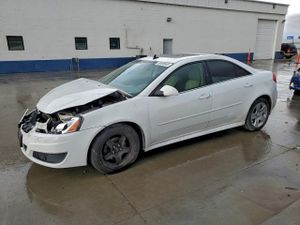 Pontiac G6 2.4L 4 2010