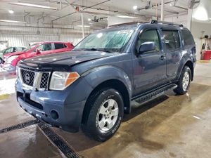Nissan Pathfinder LE 4.0L 6 2005