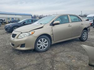 Toyota Corolla BASE 1.8L 4 2010
