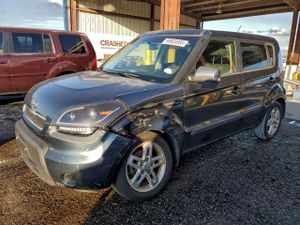 Kia Soul + 2.0L 4 2011