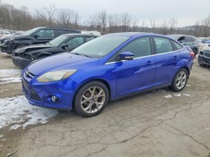 Ford Focus TITANIUM 2.0L 4 2013