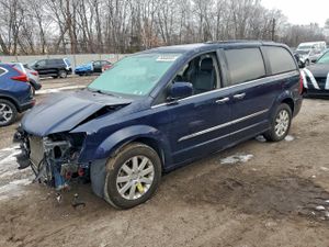 Chrysler Town & Country TOURING 3.6L 6 2015
