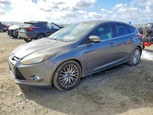 Ford Focus TITANIUM 2.0L 4 2013