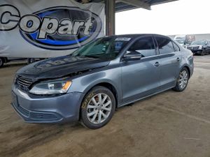 Volkswagen Jetta SE 1.8L 4 2014