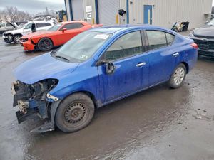 Nissan Versa S 1.6L 4 2014