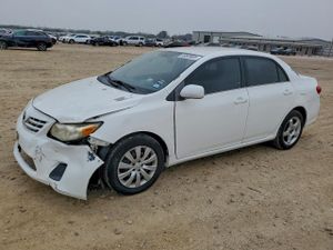 Toyota Corolla BASE 1.8L 4 2013