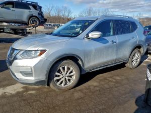 Nissan Rogue S 2.5L 4 2018