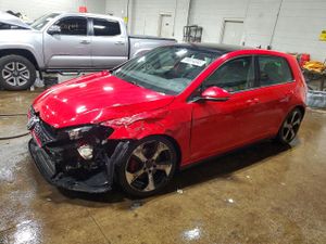 Volkswagen Golf 2 L 4 2015