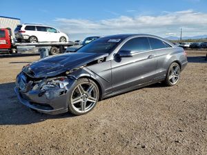 Mercedes-Benz E 350 3.5L 6 2011