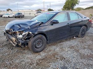 Toyota Camry LE 2.5L 4 2015