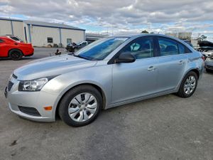 Chevrolet Cruze LS 1.8L 4 2012