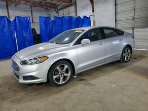 Ford Fusion SE 1.6L 4 2013
