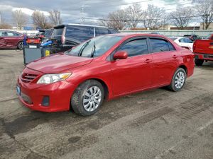Toyota Corolla BASE 1.8L 4 2013