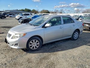 Toyota Corolla BASE 1.8L 4 2010