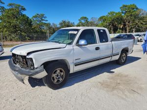 Chevrolet Silverado 1500 C1500 5.3L 8 2001