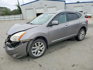 Nissan Rogue S 2.5L 4 2011