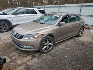 Volkswagen Passat SEL 2 L 4 2015