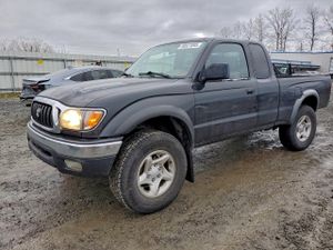 Toyota Tacoma XTRACAB PRERUNNER 2.7L 4 2002