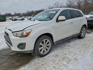 Mitsubishi Outlander ES 2.4L 4 2015
