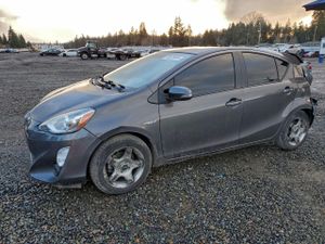 Toyota Prius 1.5L 4 2015