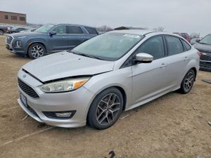 Ford Focus SE 2.0L 4 2015